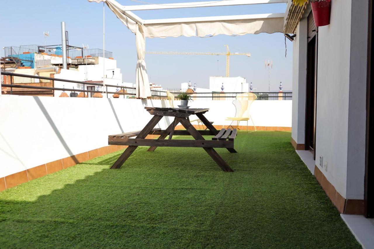 Triana Suite Dreams Seville Luaran gambar