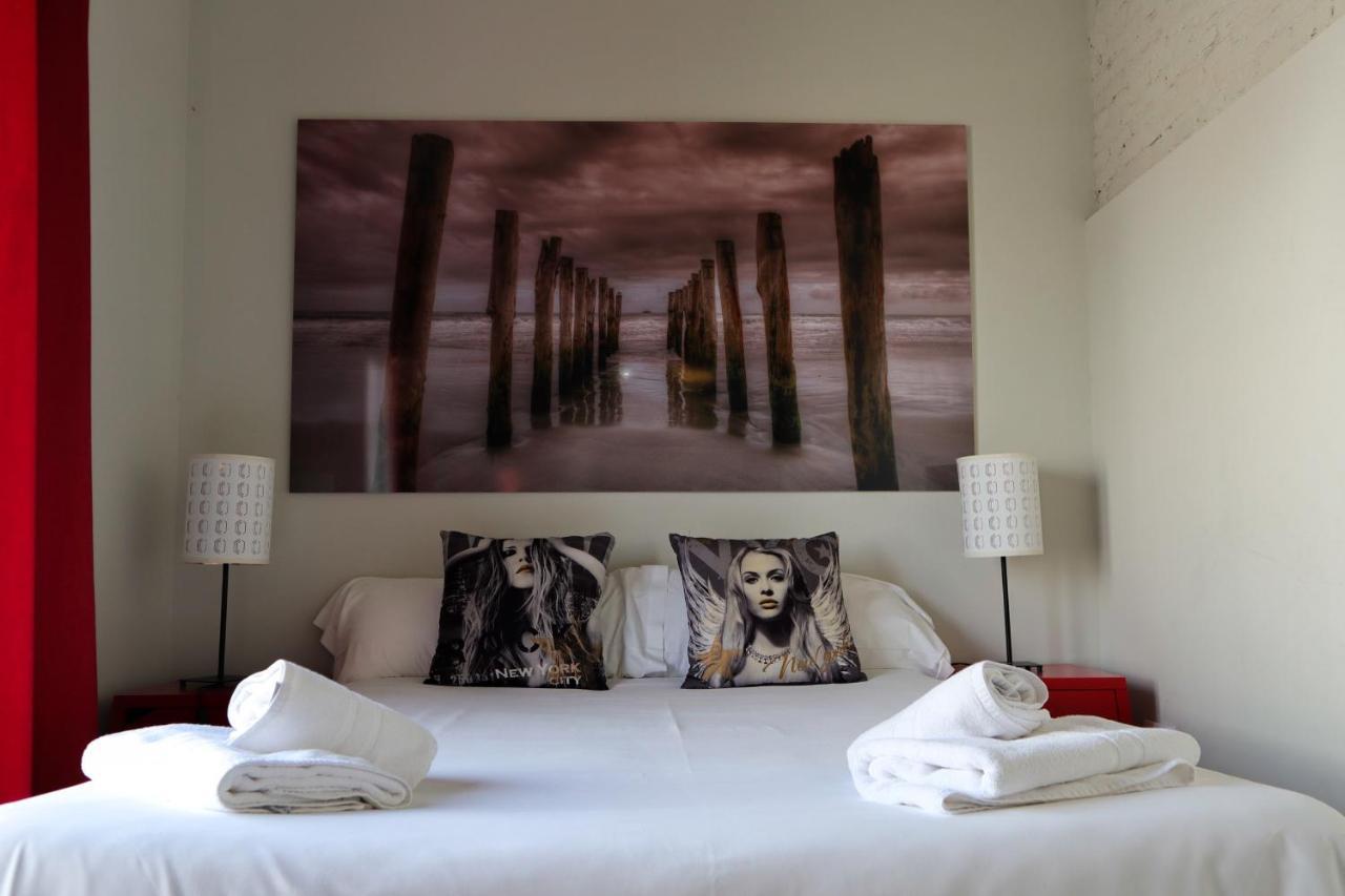 Triana Suite Dreams Seville Luaran gambar