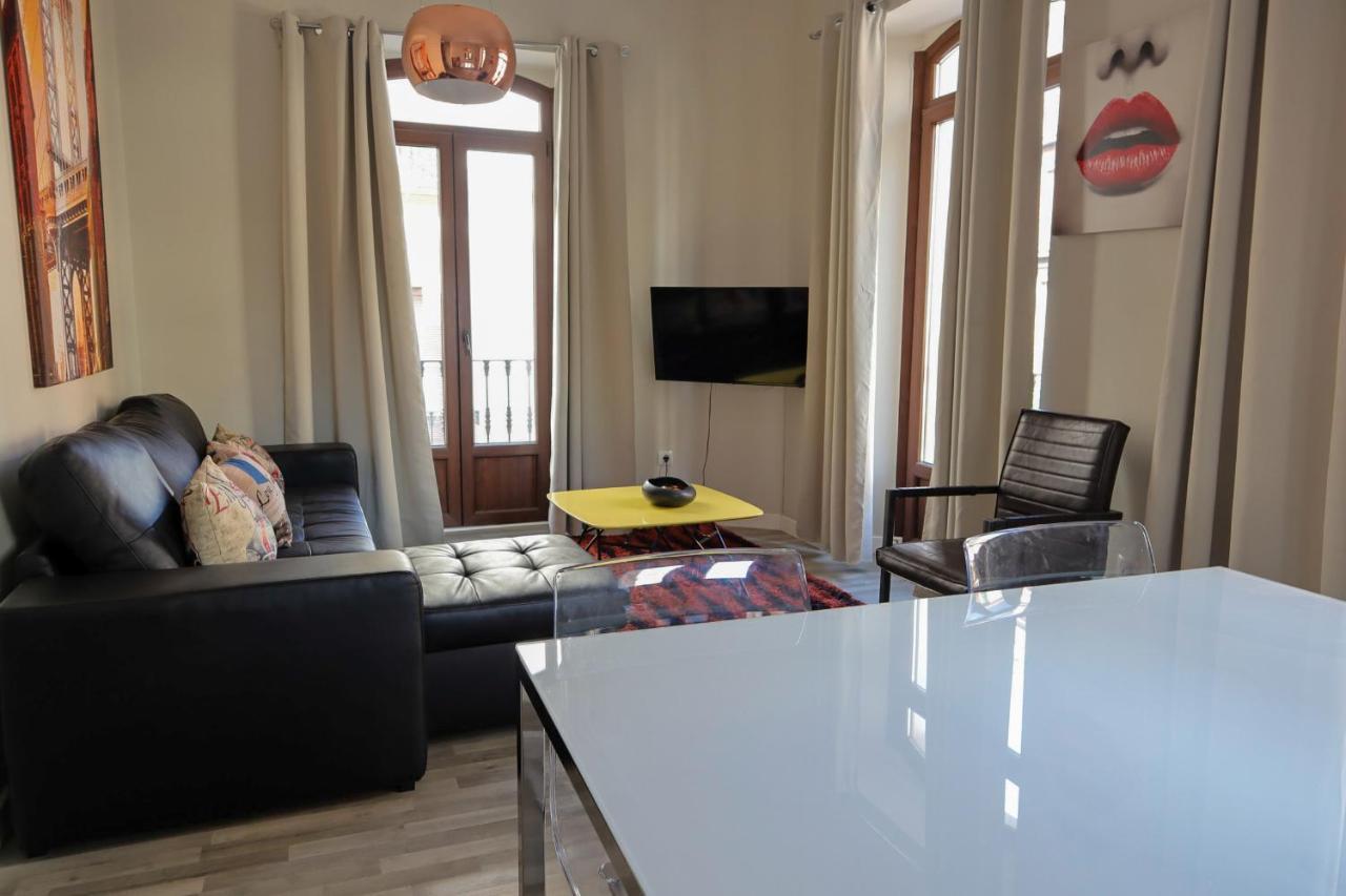 Triana Suite Dreams Seville Luaran gambar