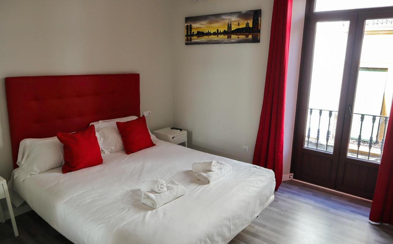 Triana Suite Dreams Seville Luaran gambar